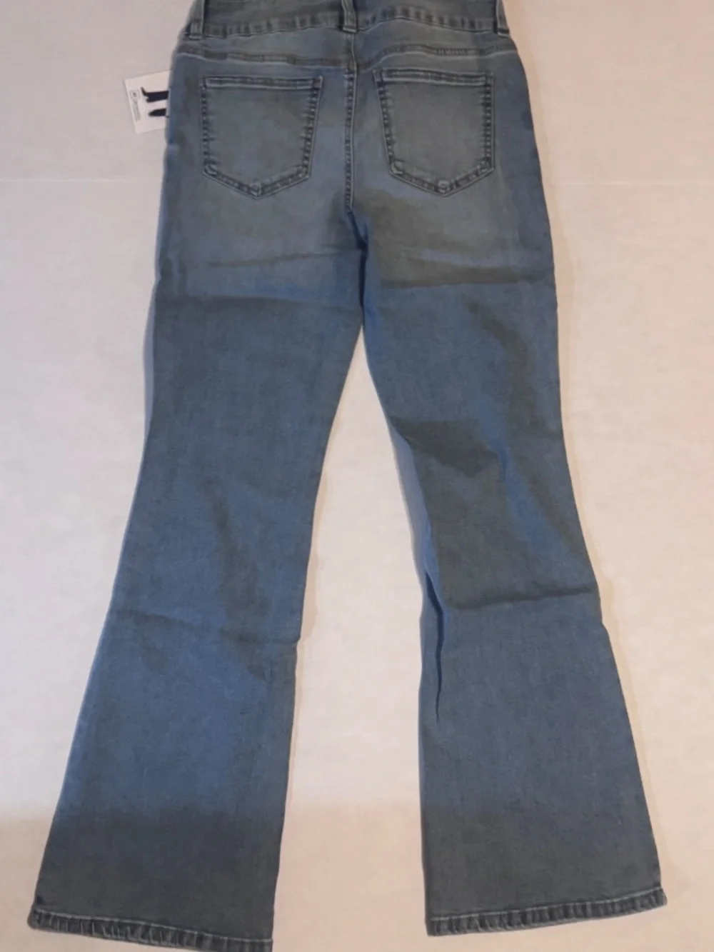 Women's RE Generation Bamboo By Celebrity Pink 9/29 Mid Rise Bootcut Distressed